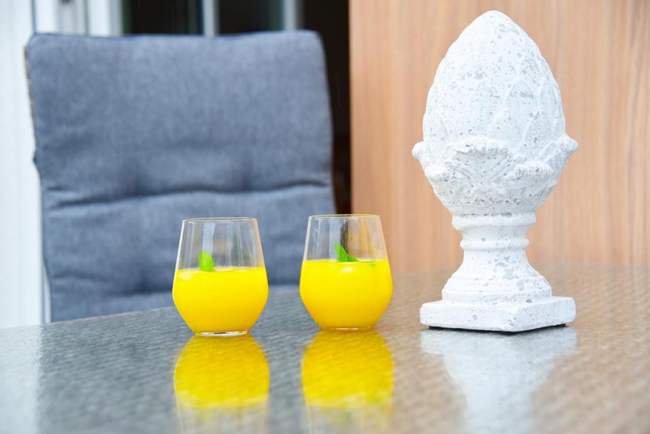 Antike & Modern Deluxe 2 Mit Terrasse Leilighet Leipheim Eksteriør bilde